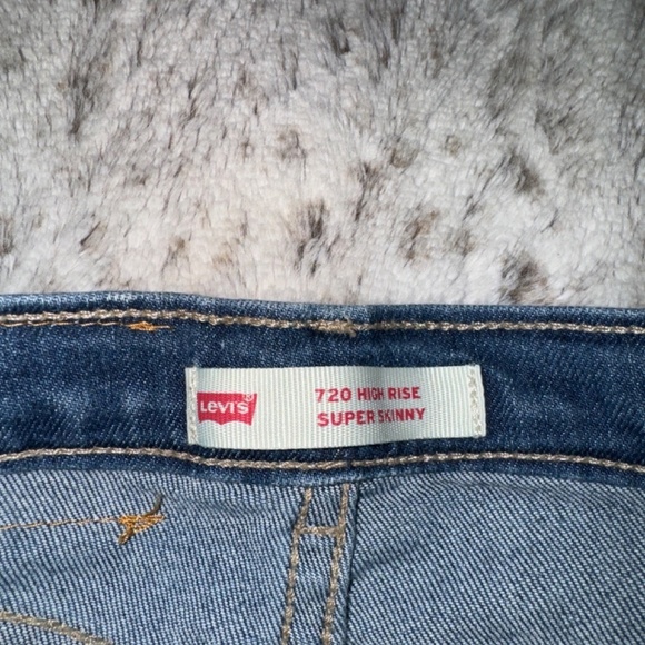 🟡 Levi’s Ripped Distressed Denim Jeans Size‎ 5 Girls - Picture 3 of 4